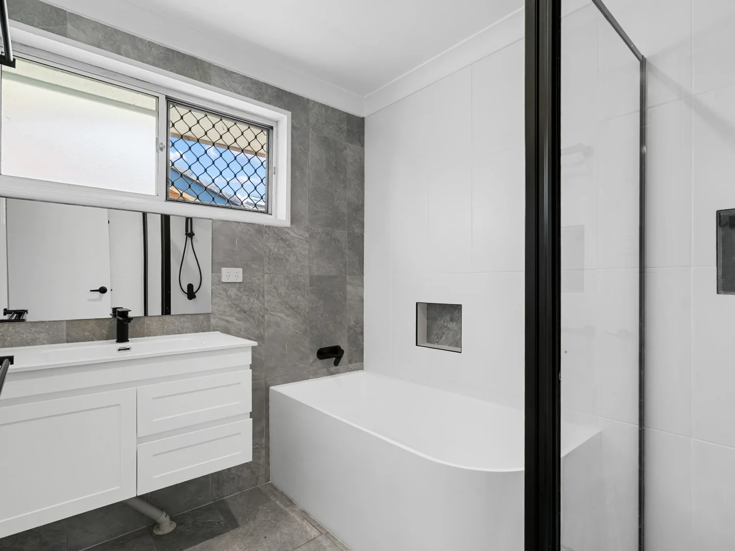 Additional image 8 of 16 Park Avenue, Cundletown NSW 2430