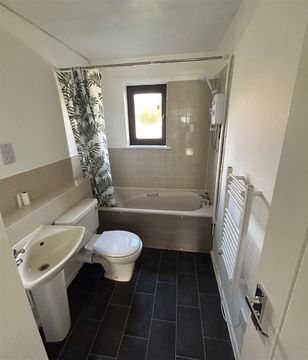 Almond Road, Southampton SO15