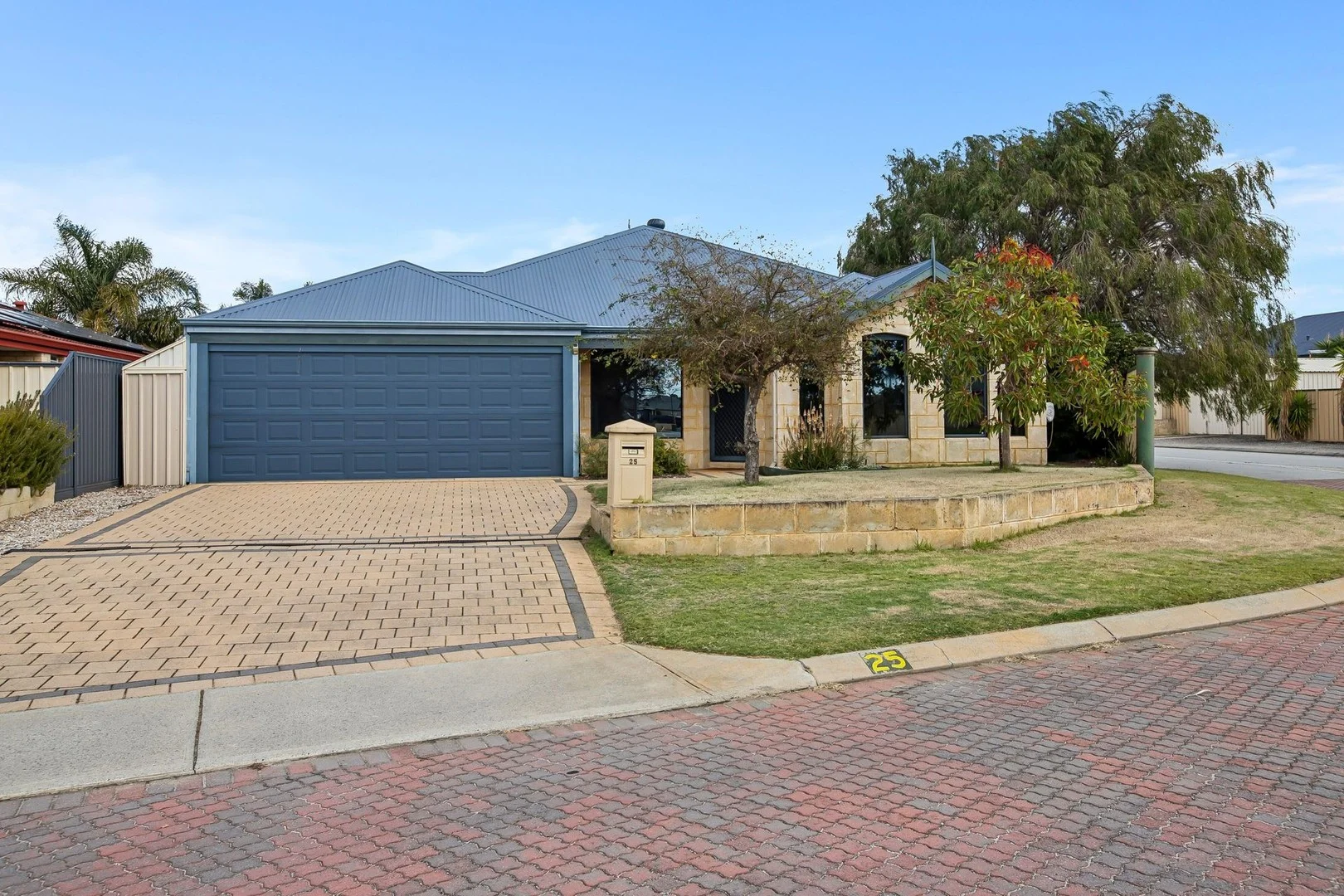 25 Chieftain St, Bertram WA 6167