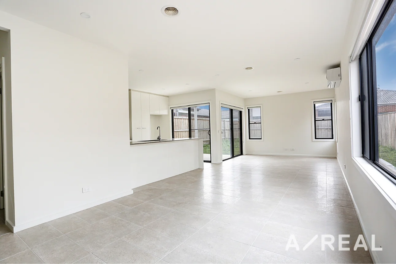 Additional image 2 of 16 Lavinia Street, Greenvale VIC 3059