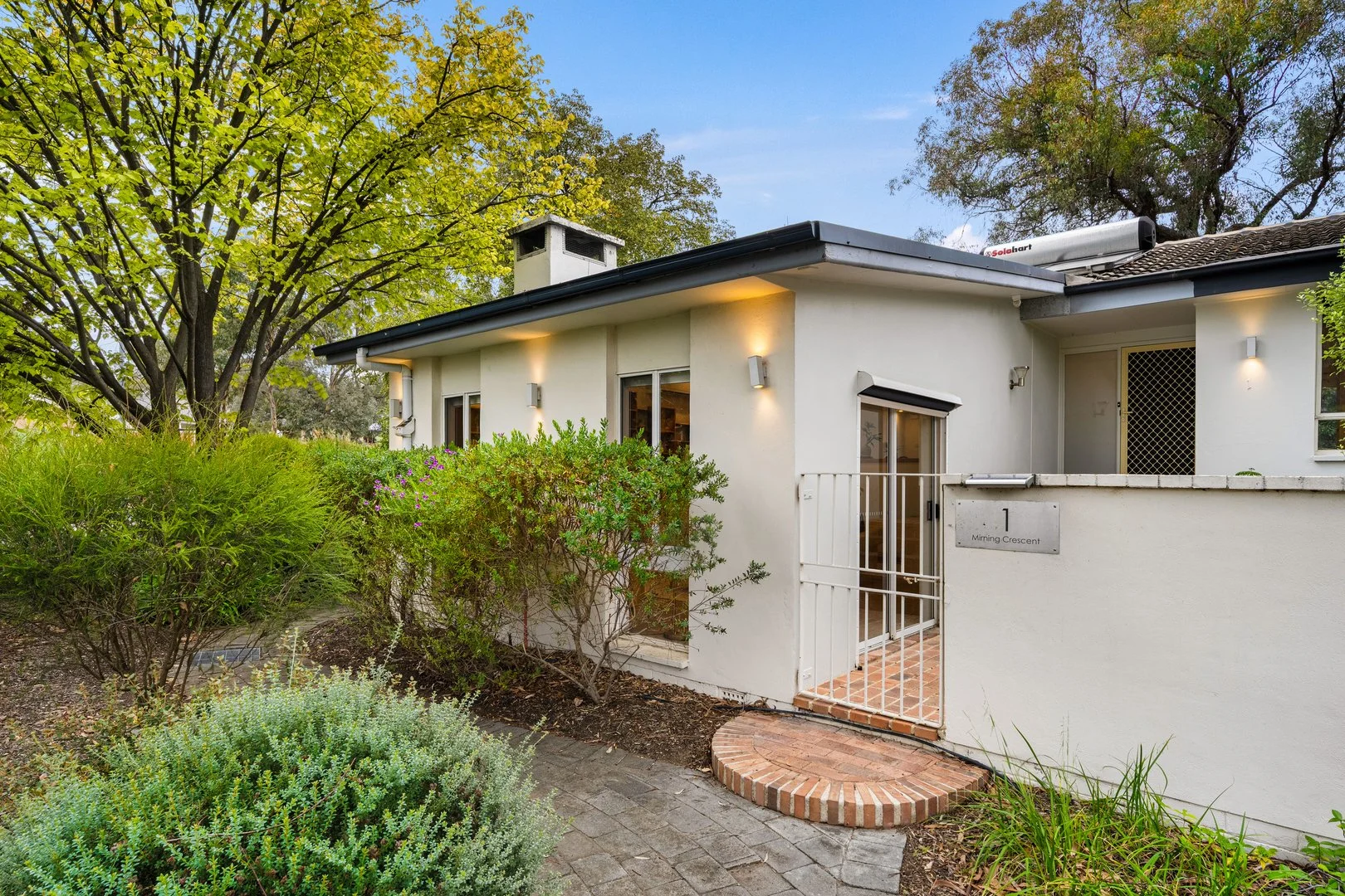 Additional image 22 of 1 Mirning Crescent, Aranda ACT 2614
