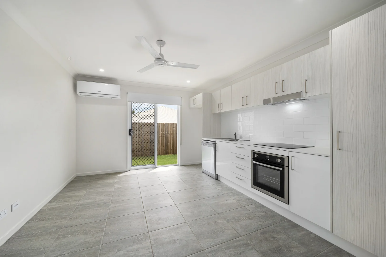 30A Radiant Circuit, Morayfield QLD 4506 photo 3