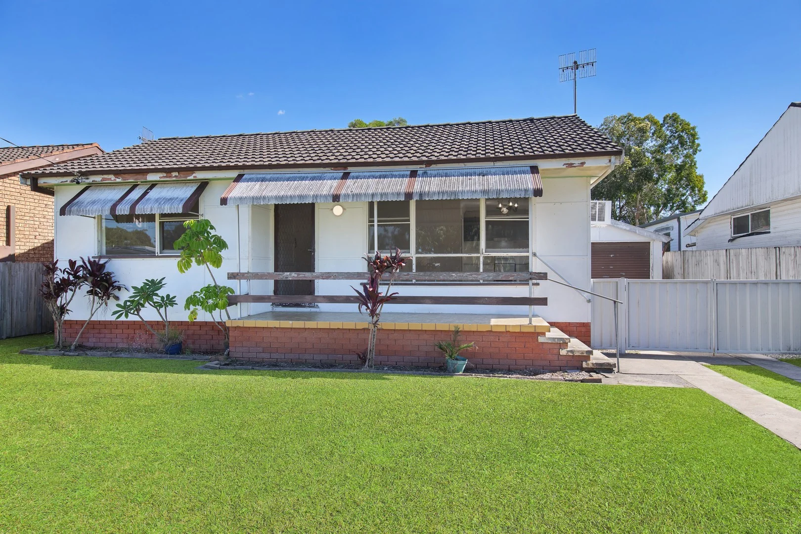 17 Macarthur Street, Killarney Vale NSW 2261