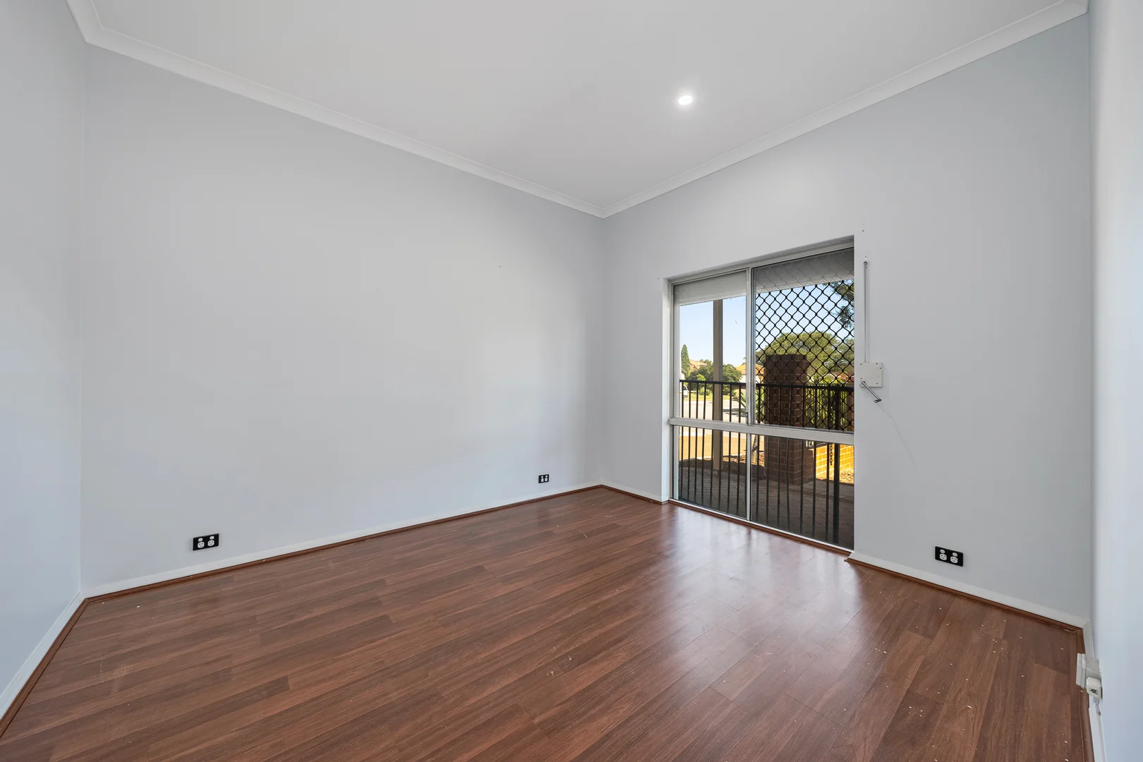 Additional image 16 of 8 Carpenteria Crescent, Kenwick WA 6107