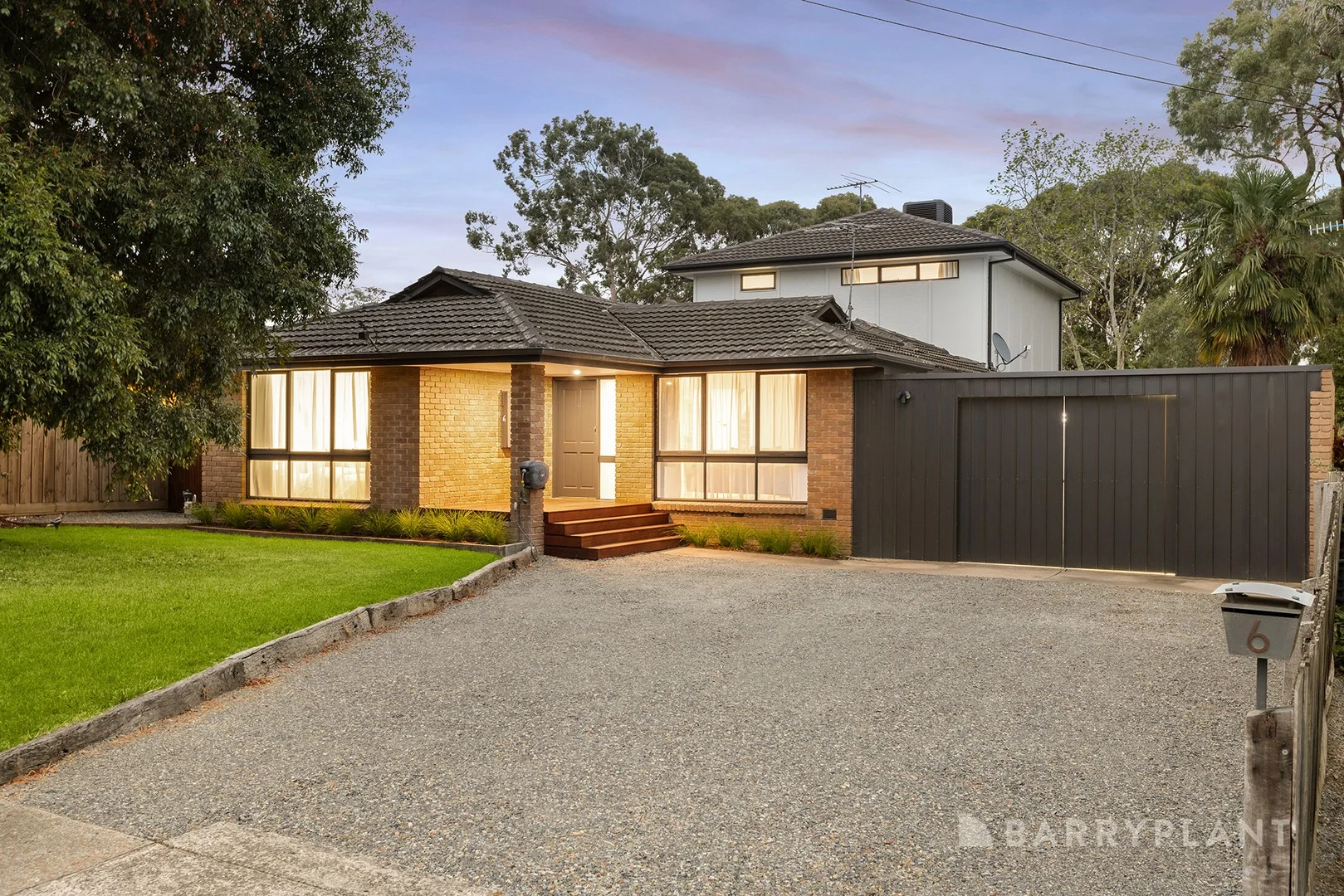6 Mcfadzean Street, Coldstream VIC 3770