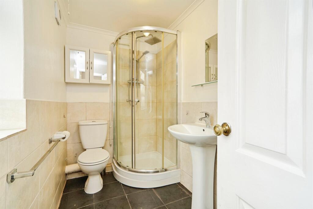 Additional image 11 of Carnoustie Grove, Bingley