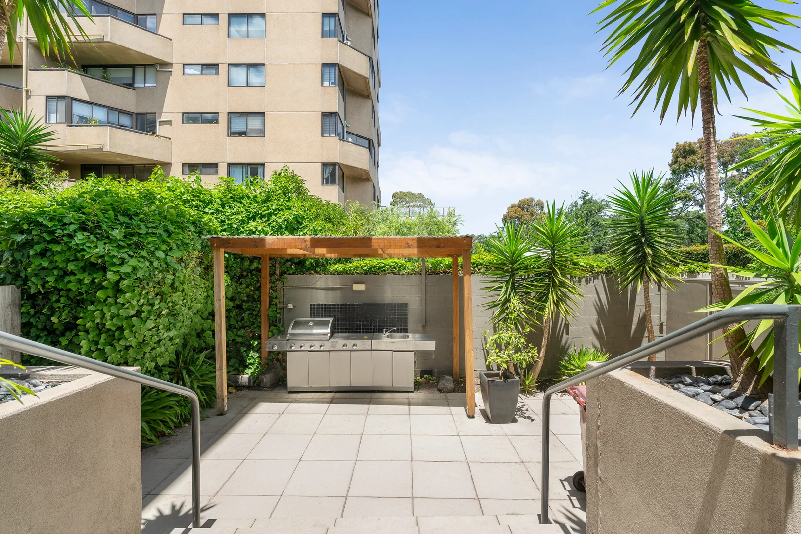 Additional image 12 of 207/26 Queens Road, Melbourne VIC 3004