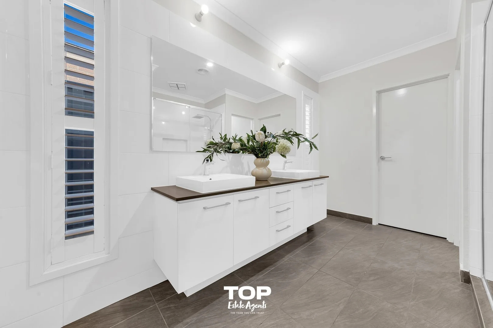 Additional image 18 of 34 Glenrose Boulevard, Clyde North VIC 3978