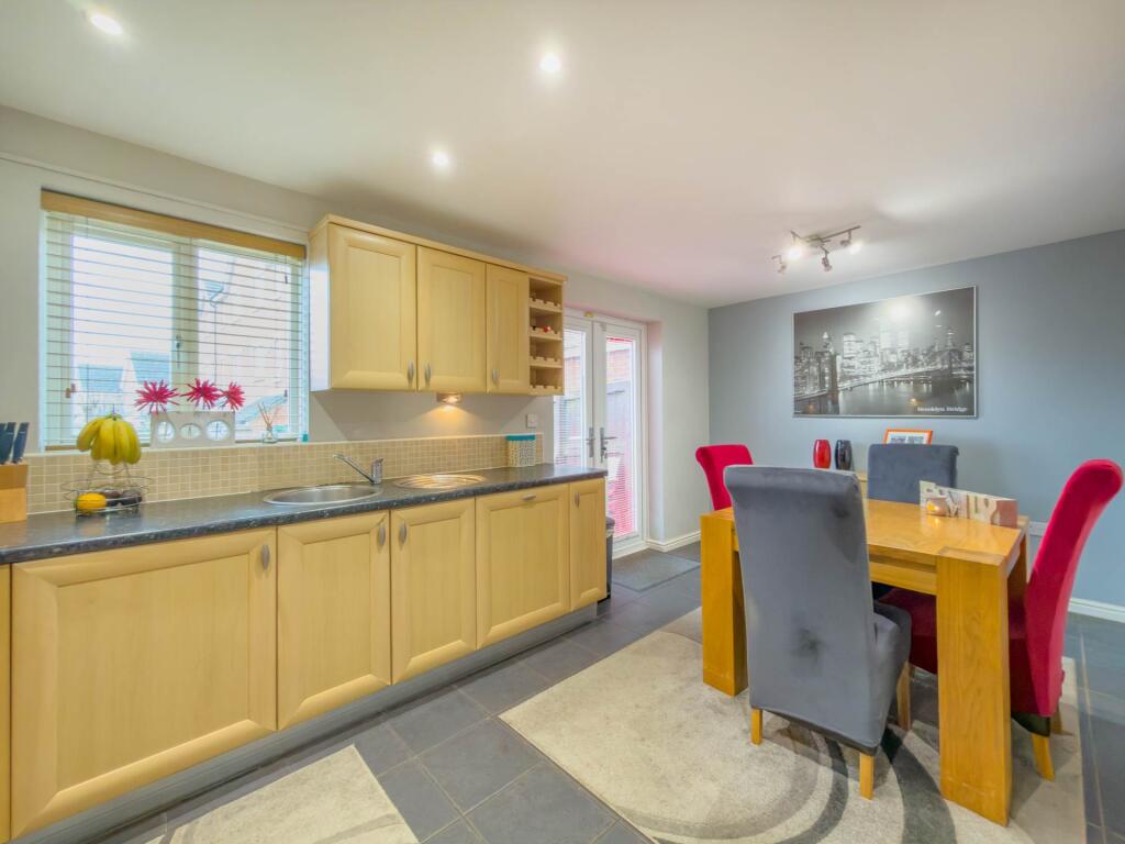 Additional image 4 of Ringshaw Drive, Gomersal