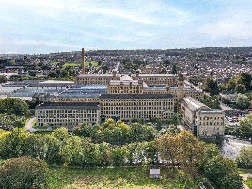 Victoria Road, Saltaire, Shipley, West Yorkshire, BD18