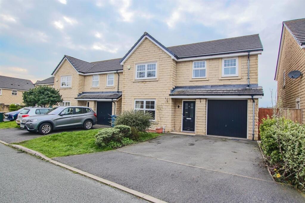 Kingfisher Crescent, Clitheroe, Lancashire