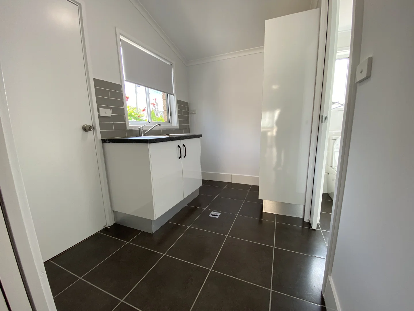 Additional image 8 of 1/64 Union Street, Forbes NSW 2871