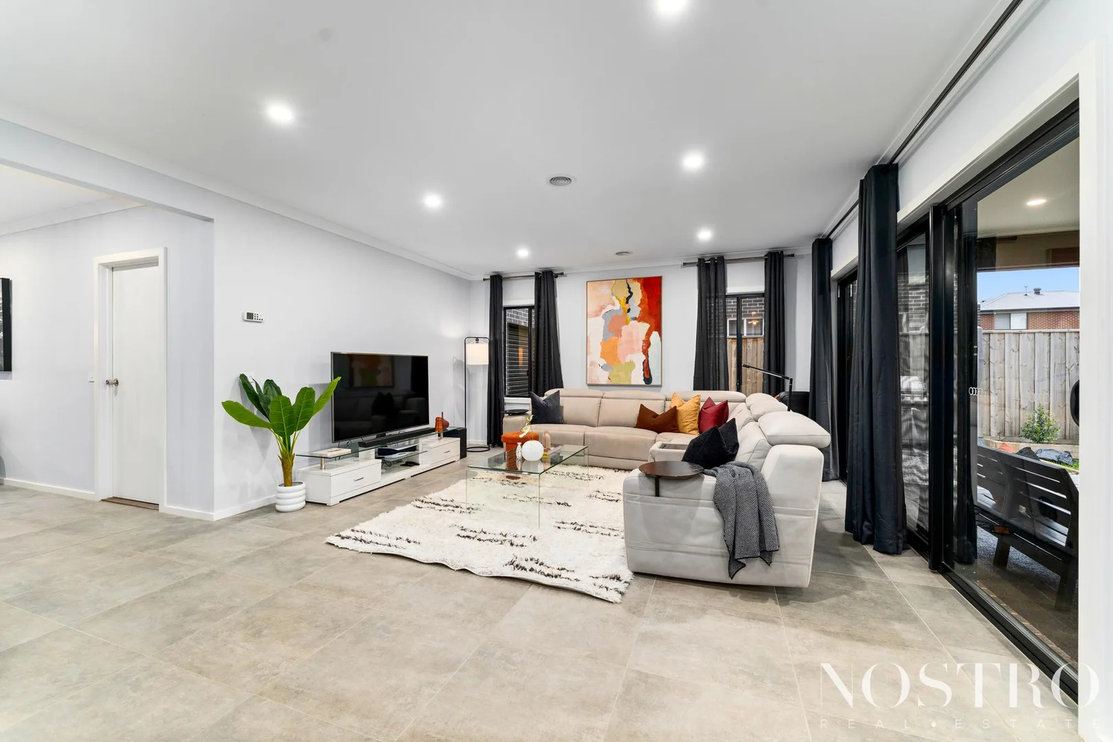 Additional image 3 of 27 Somerton Avenue, Donnybrook VIC 3064