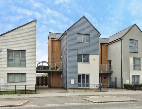 Armstrong Road, Newcastle Upon Tyne NE15