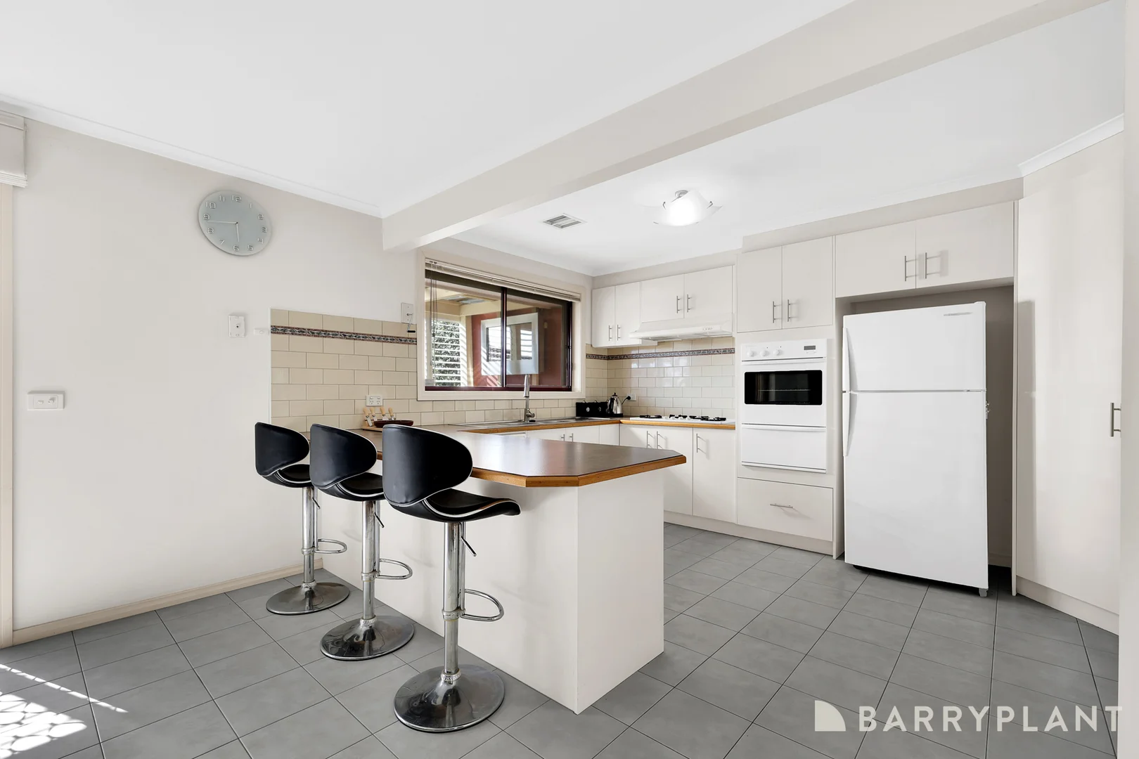 Additional image 4 of 2/5 Hillas Court, Mill Park VIC 3082