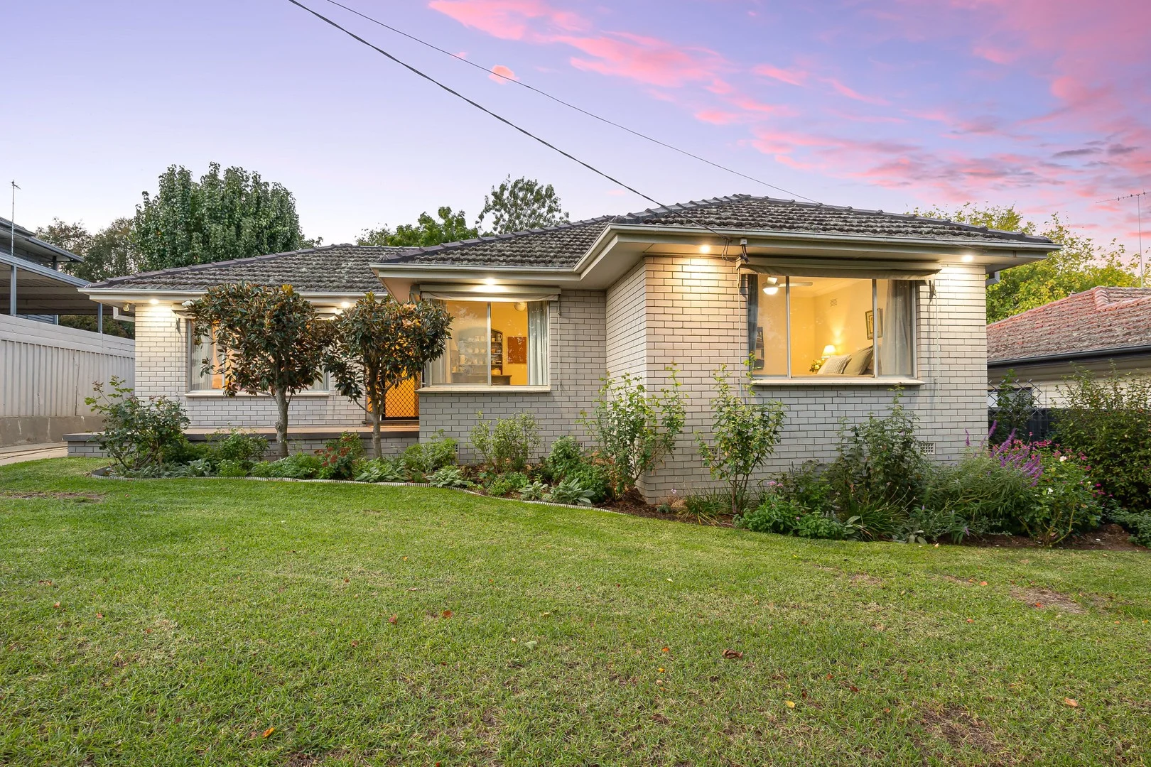 9 Wilson Street, Kooringal NSW 2650