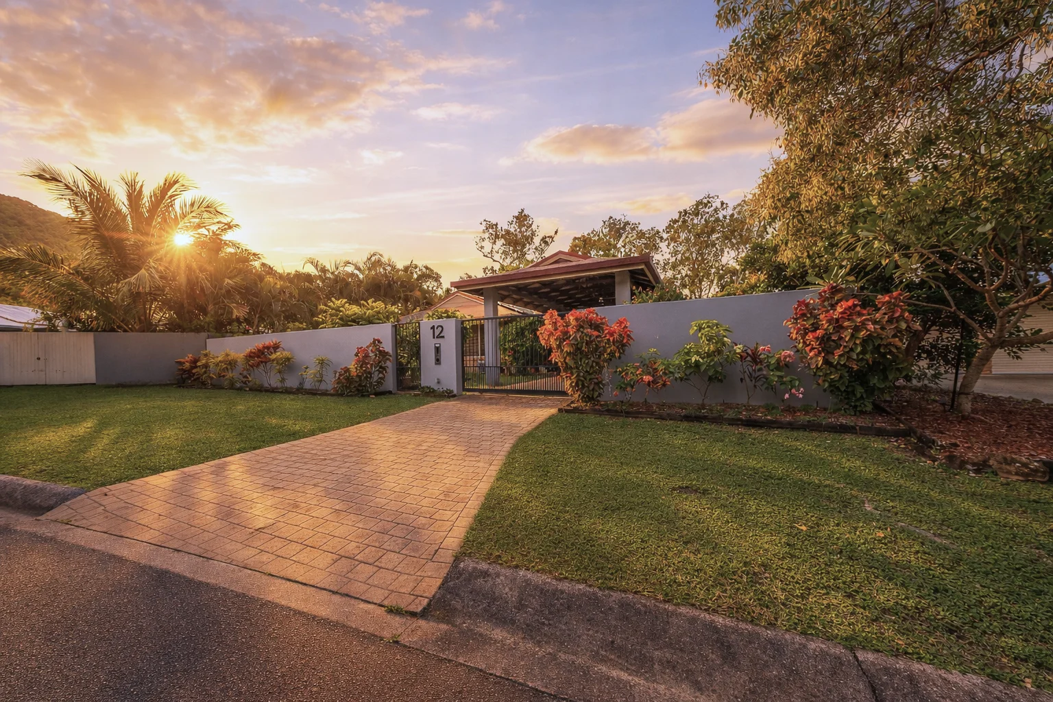 12 Sanctuary Avenue, Jubilee Pocket QLD 4802