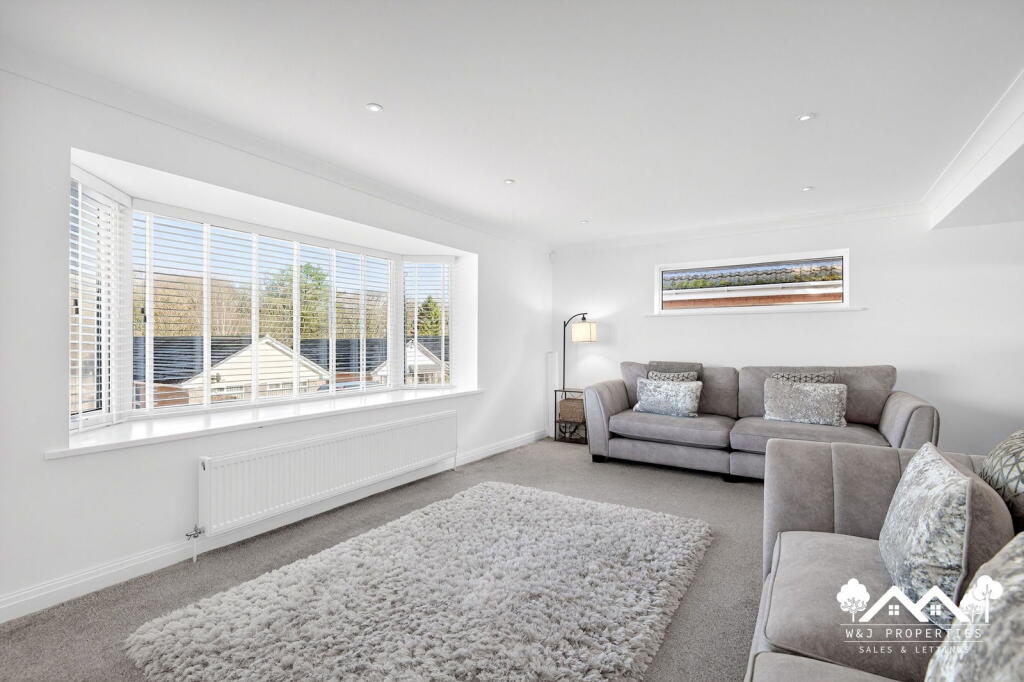 Additional image 5 of Earls Drive, Hoddlesden, Darwen, BB3