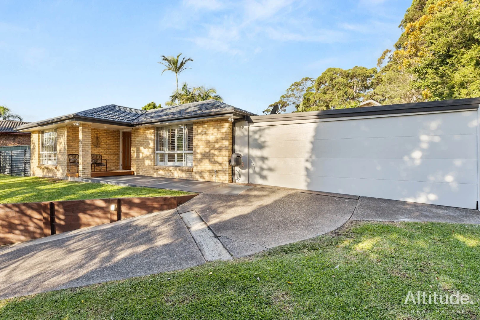 84 Auklet Road, Mount Hutton NSW 2290
