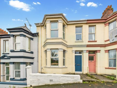 Lipson Road, Lipson PL4