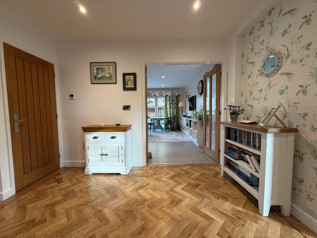 Additional image 13 of Gilstead Lane, Bingley, BD16