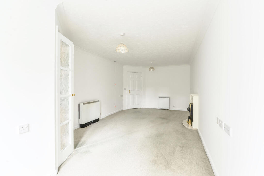 Beech Street, Bingley, West Yorkshire, BD16 photo 2