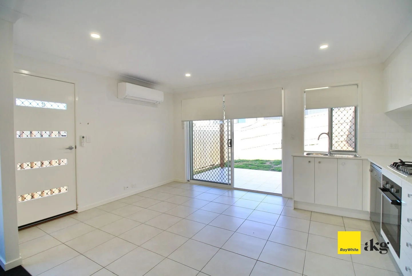 Additional image 3 of 2/10 Mellor Street, Augustine Heights QLD 4300
