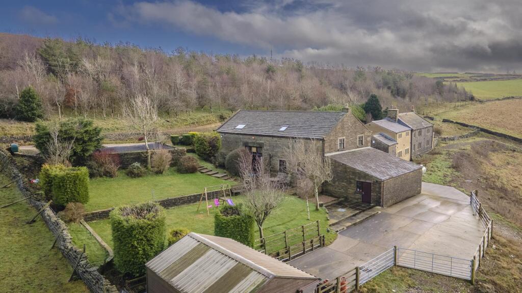 Additional image 5 of Shugden Barn, Roper Lane, Queensbury, BD13 2NT