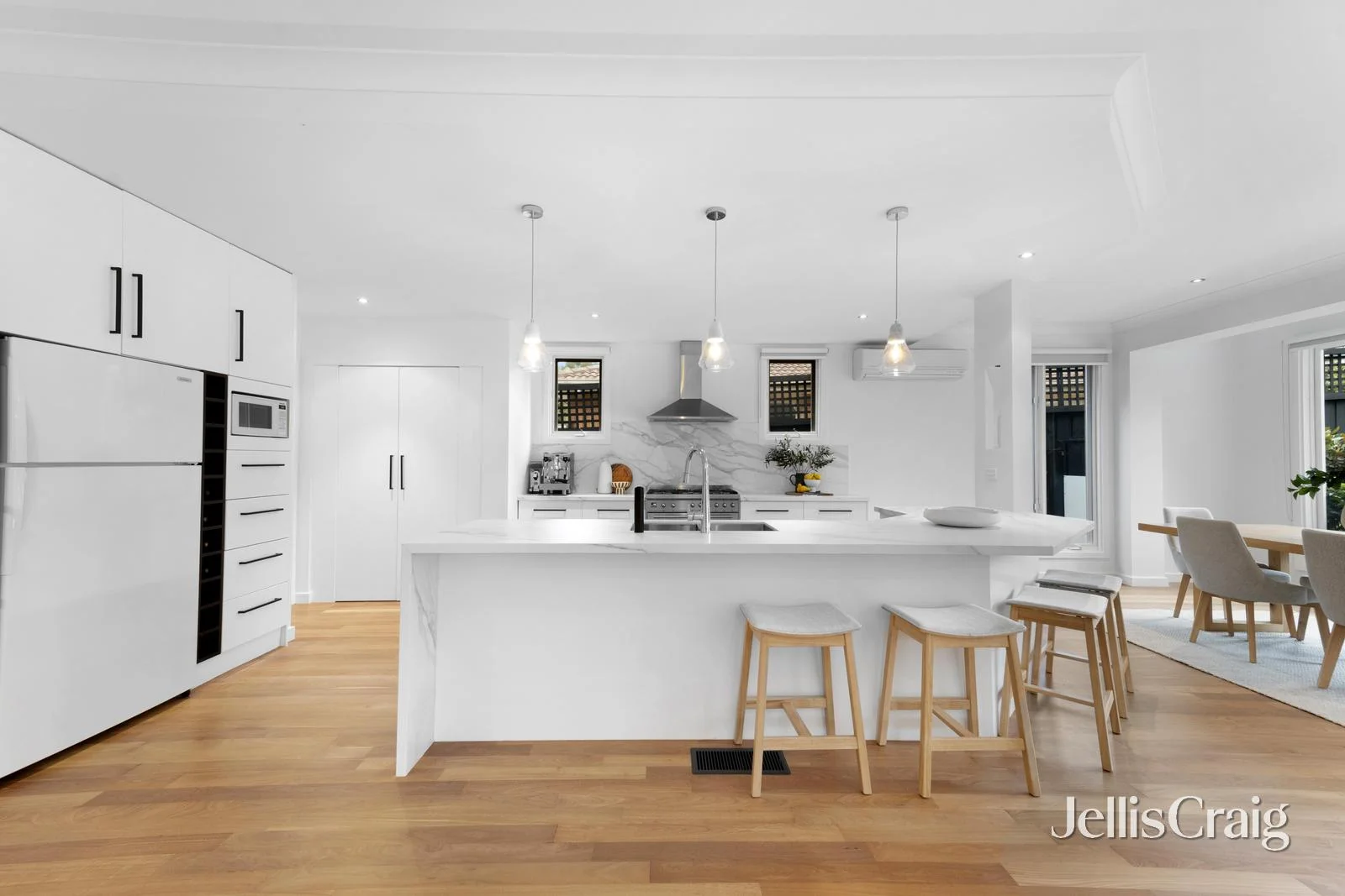 Additional image 6 of 27 Owen Street, Mitcham VIC 3132