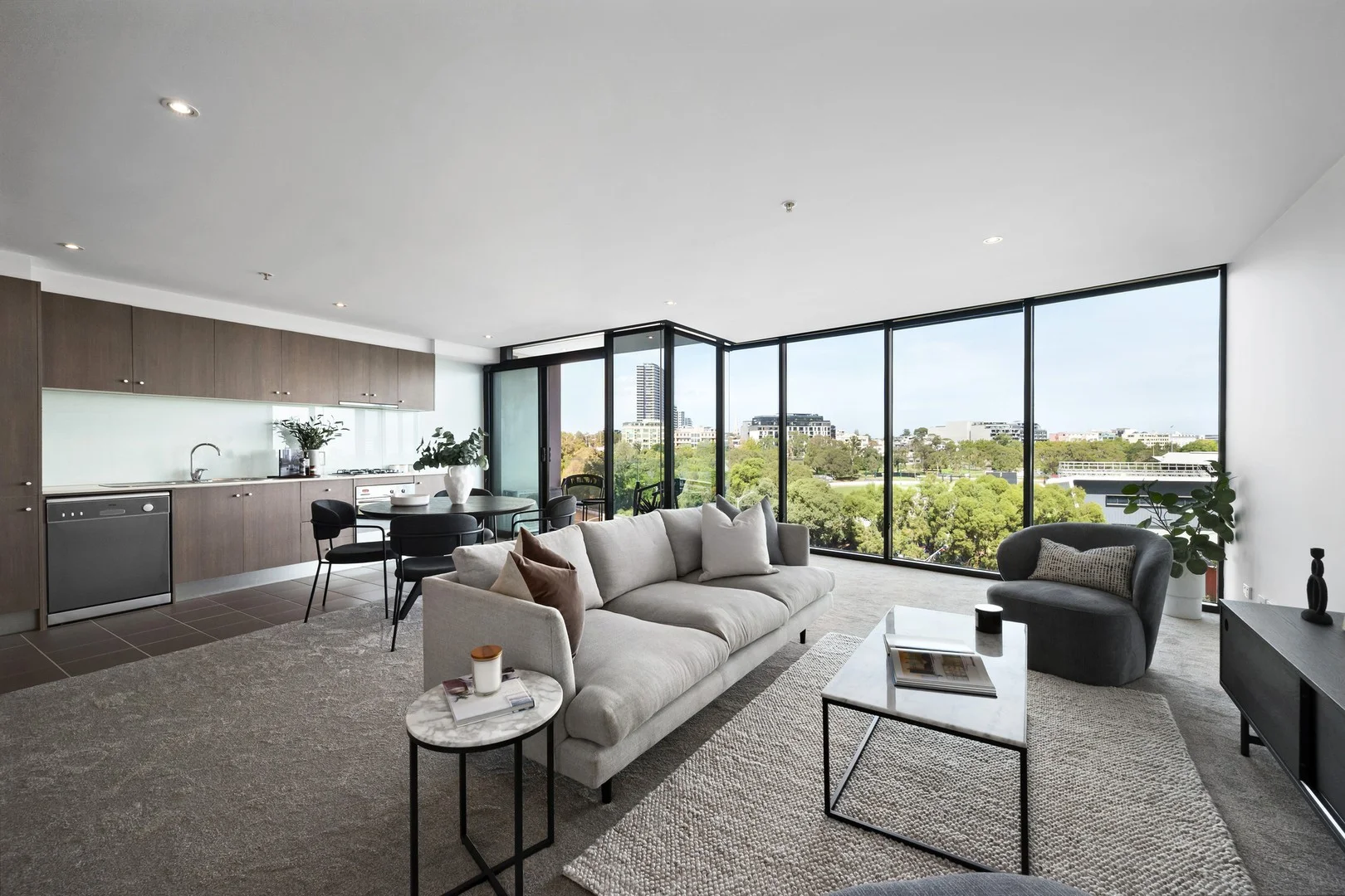 605/83 Queens Road, Melbourne VIC 3004