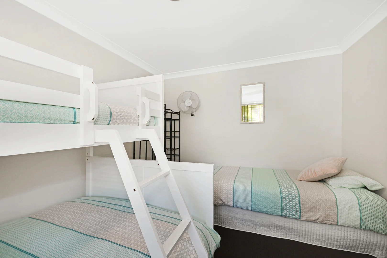 Additional image 11 of 6/19 Avoca Dr, Avoca Beach NSW 2251