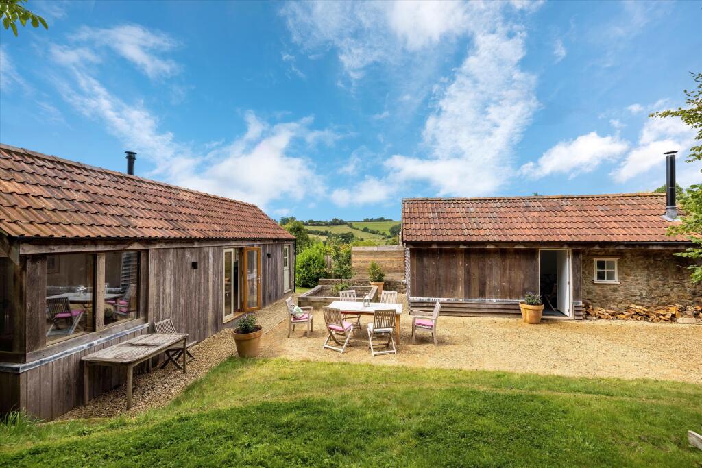 Additional image 13 of Near Bruton, Batcombe Country House with Paddock and Outbuildings BA4