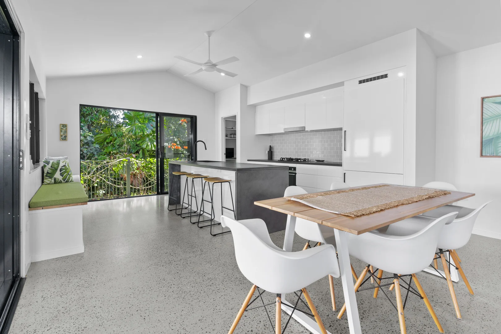 Additional image 8 of 11 Holland Street, Wongaling Beach QLD 4852