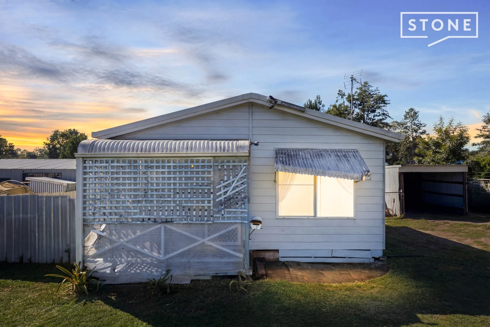 28 Charles Street, Abermain NSW 2326