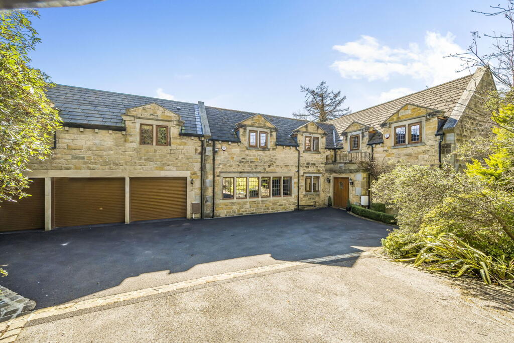 Littlebeck, Gilstead Lane, Bingley, BD16 3LN