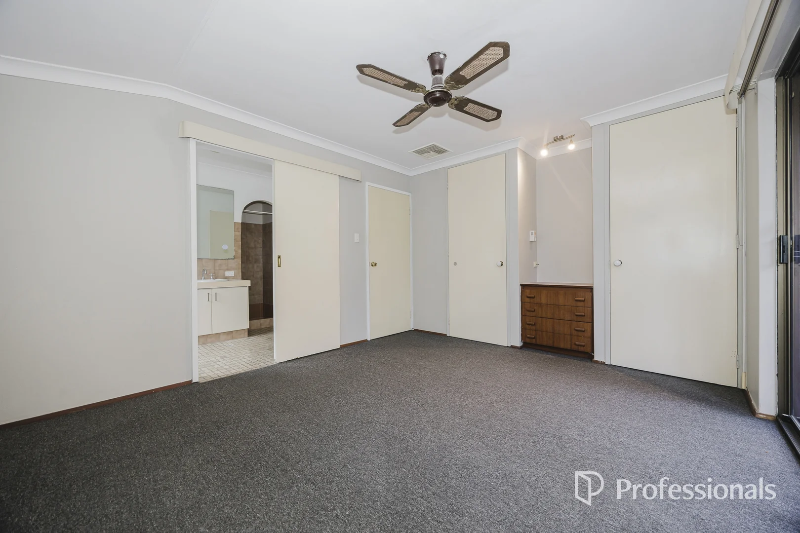 Additional image 13 of 37 Jacaranda Drive, Ballajura WA 6066