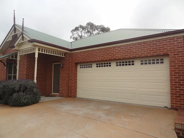 6/80 Rocket Street, Bathurst NSW 2795