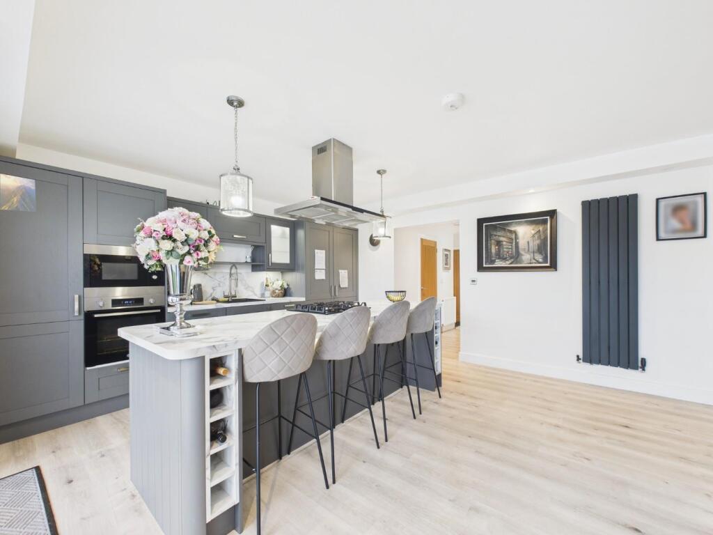 Additional image 9 of West View Close, Shipley