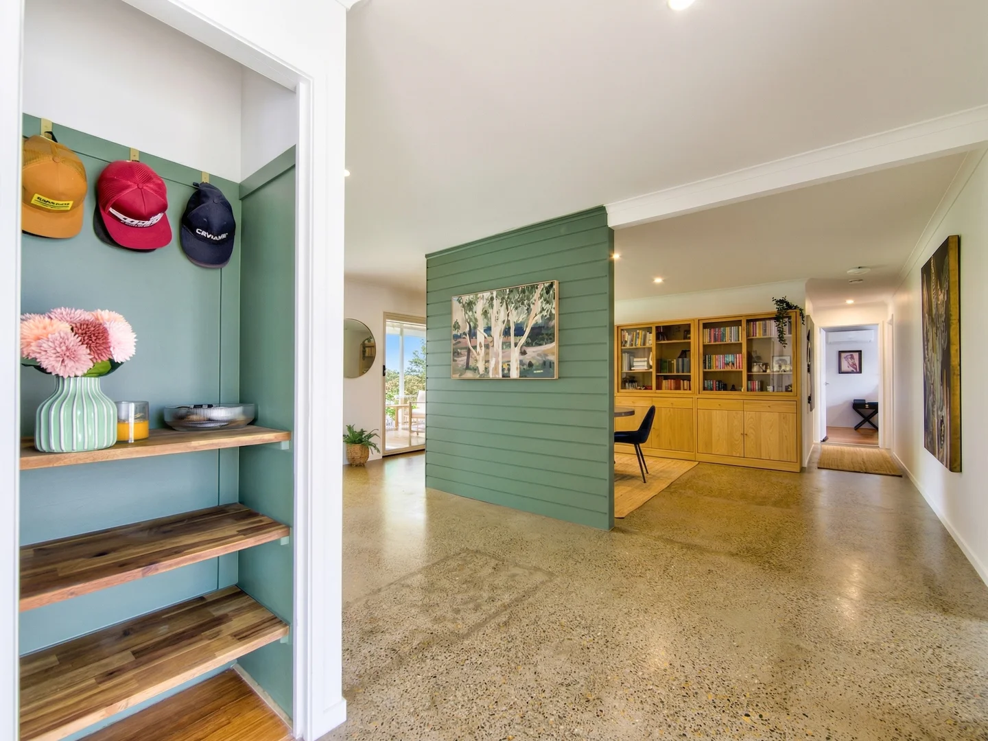57 Merloo Drive, Nerang QLD 4211 photo 3