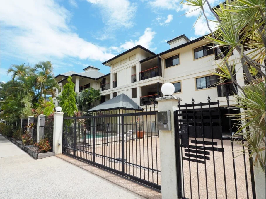 10/38-40 Digger Street, Cairns North QLD 4870