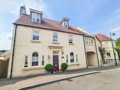 Fortescue House, Fortescue Street, Norton St Philip BA2