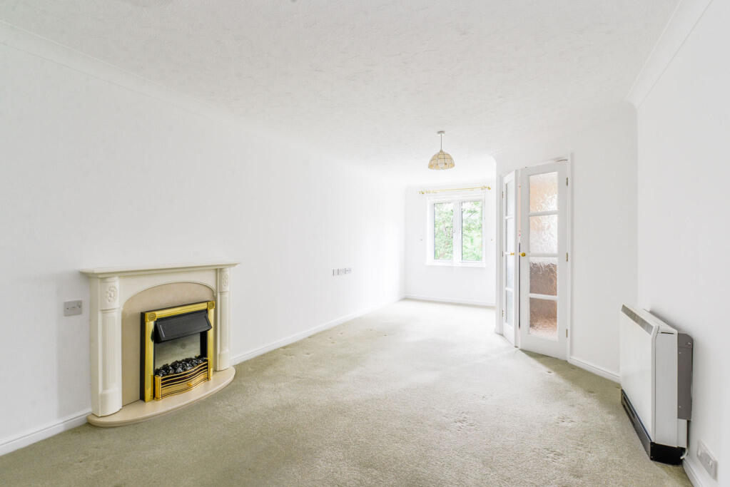 Beech Street, Bingley, West Yorkshire, BD16 photo 3