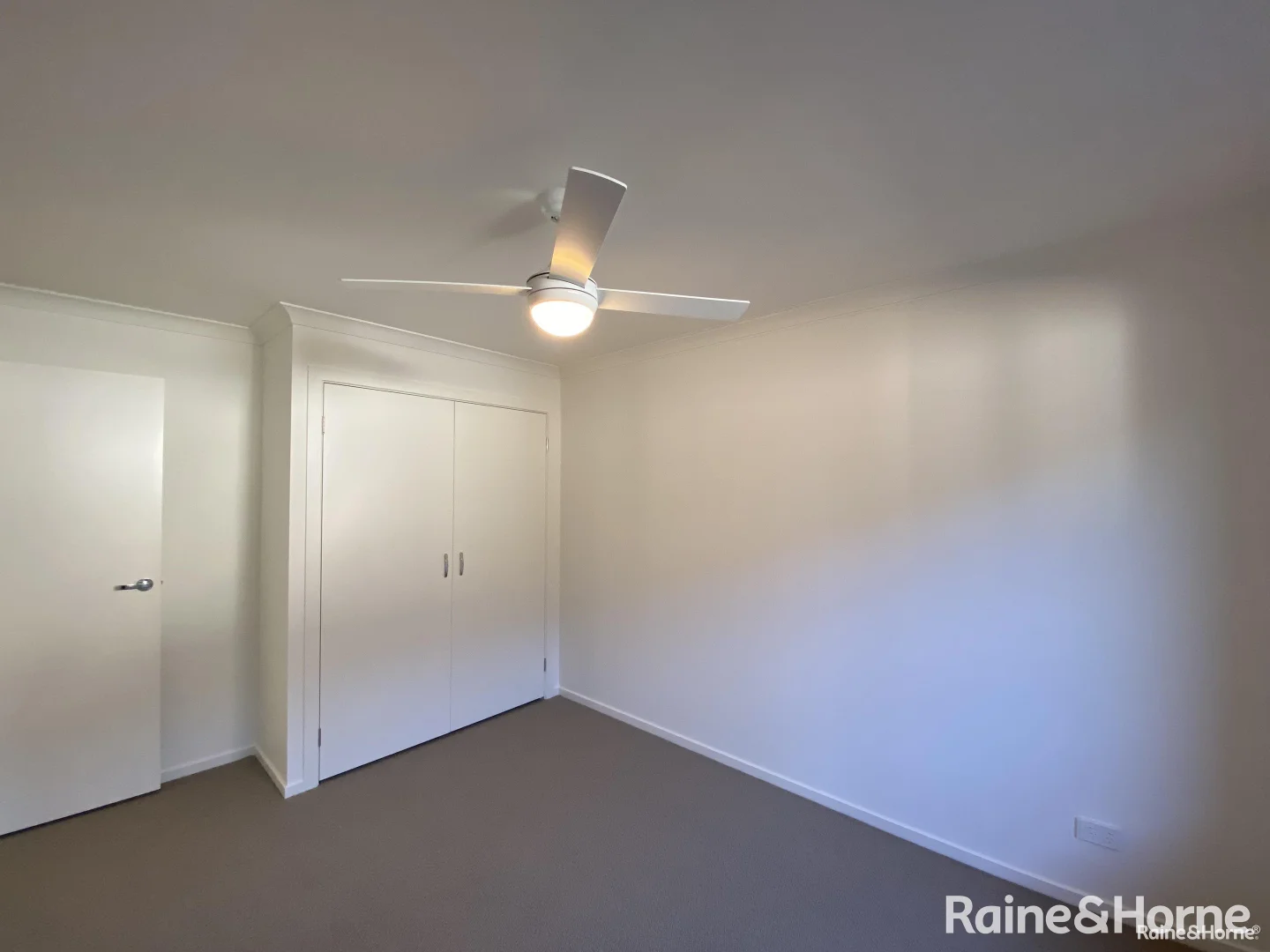 Additional image 6 of 130 Sunnyside Drive, Evanston South SA 5116
