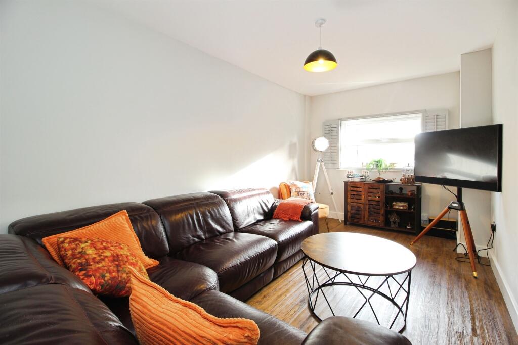 Additional image 4 of Cavendish Approach, Drighlington, Bradford