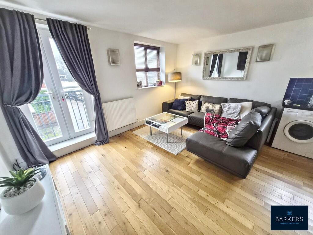 Whitehall Road East, Birkenshaw photo 3