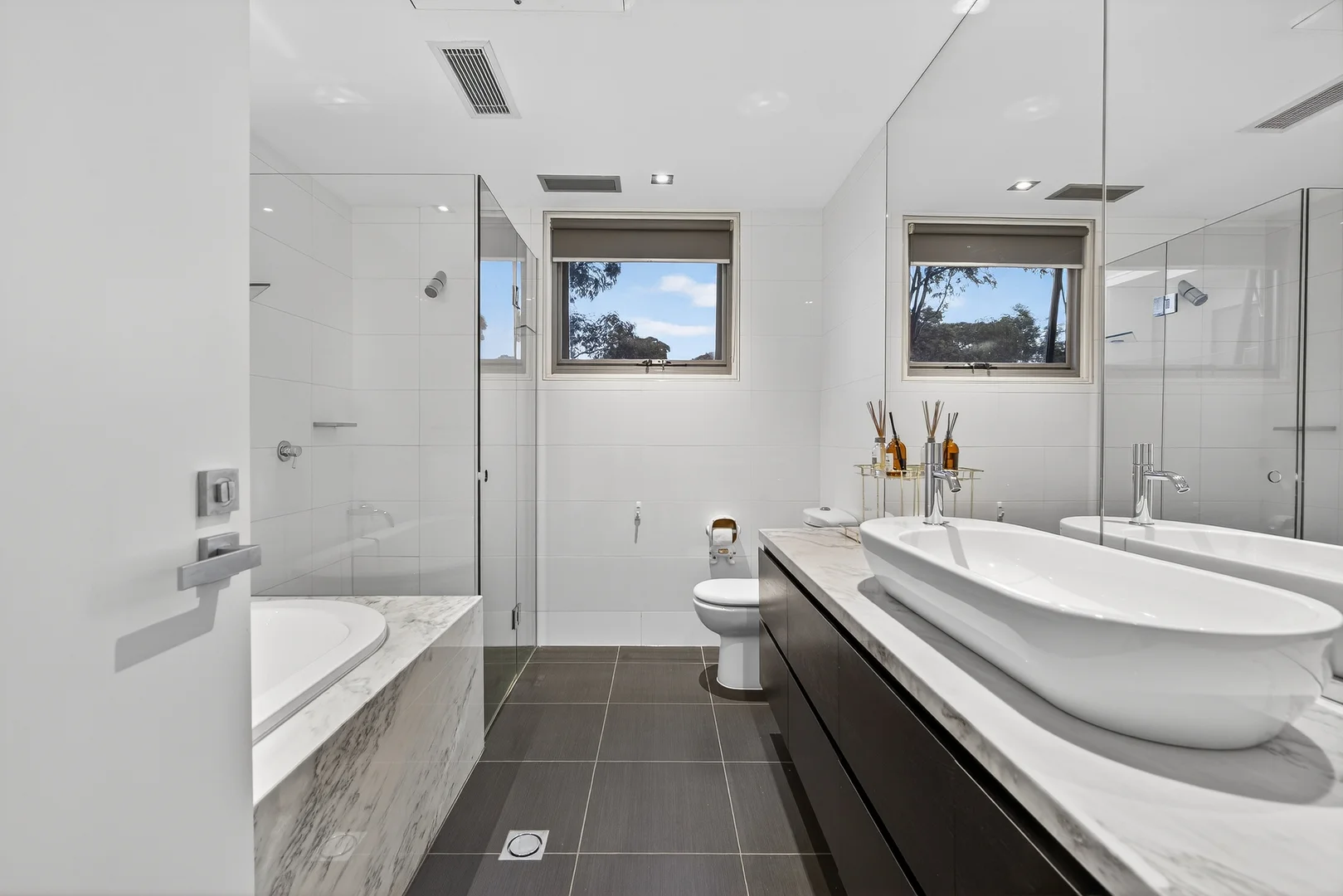 Additional image 14 of 1 Collins Street, Kew VIC 3101