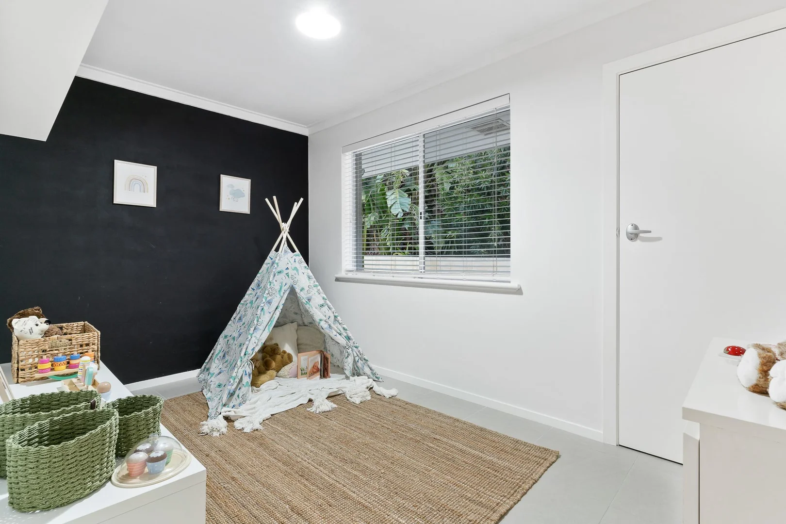 Additional image 14 of 56 Fairlane Dr, Carine WA 6020