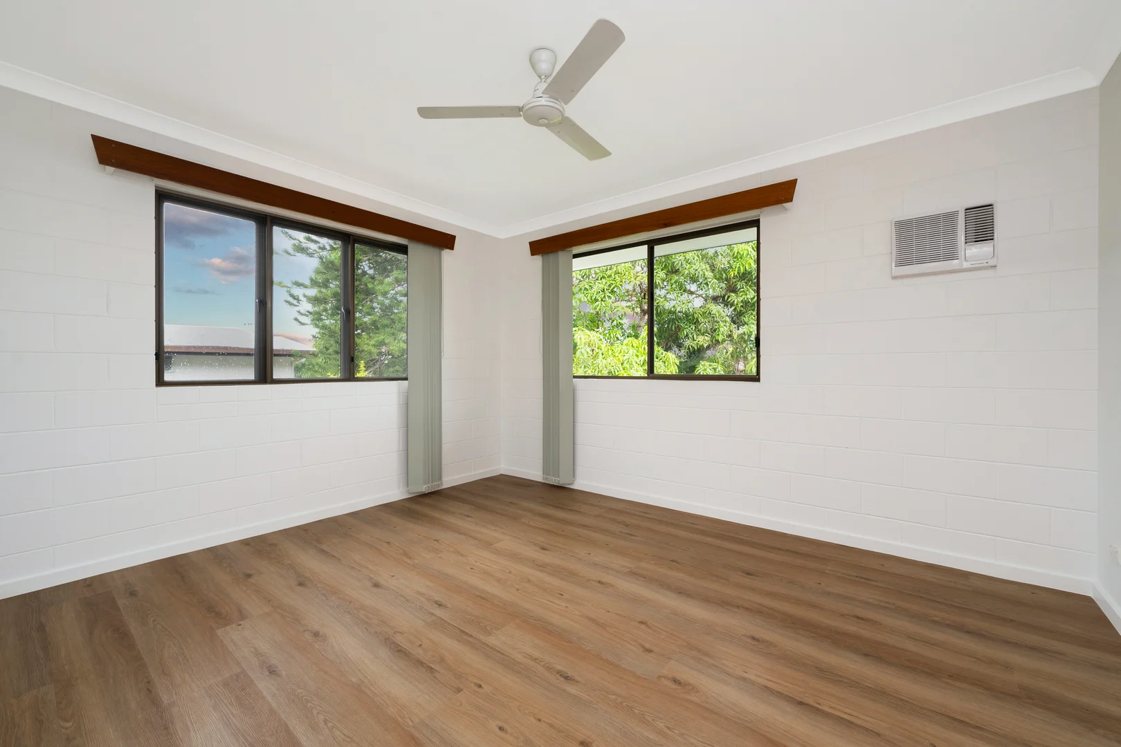 Additional image 11 of 4 Bennett Street, Mount Louisa QLD 4814