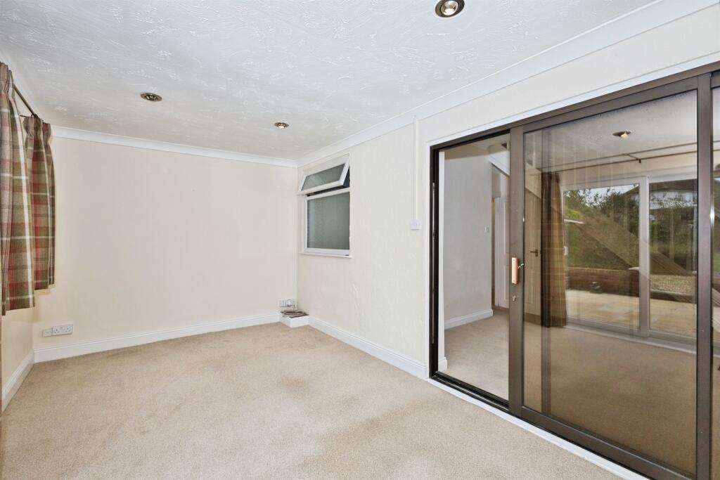 Additional image 15 of Ilchester Road, YEOVIL