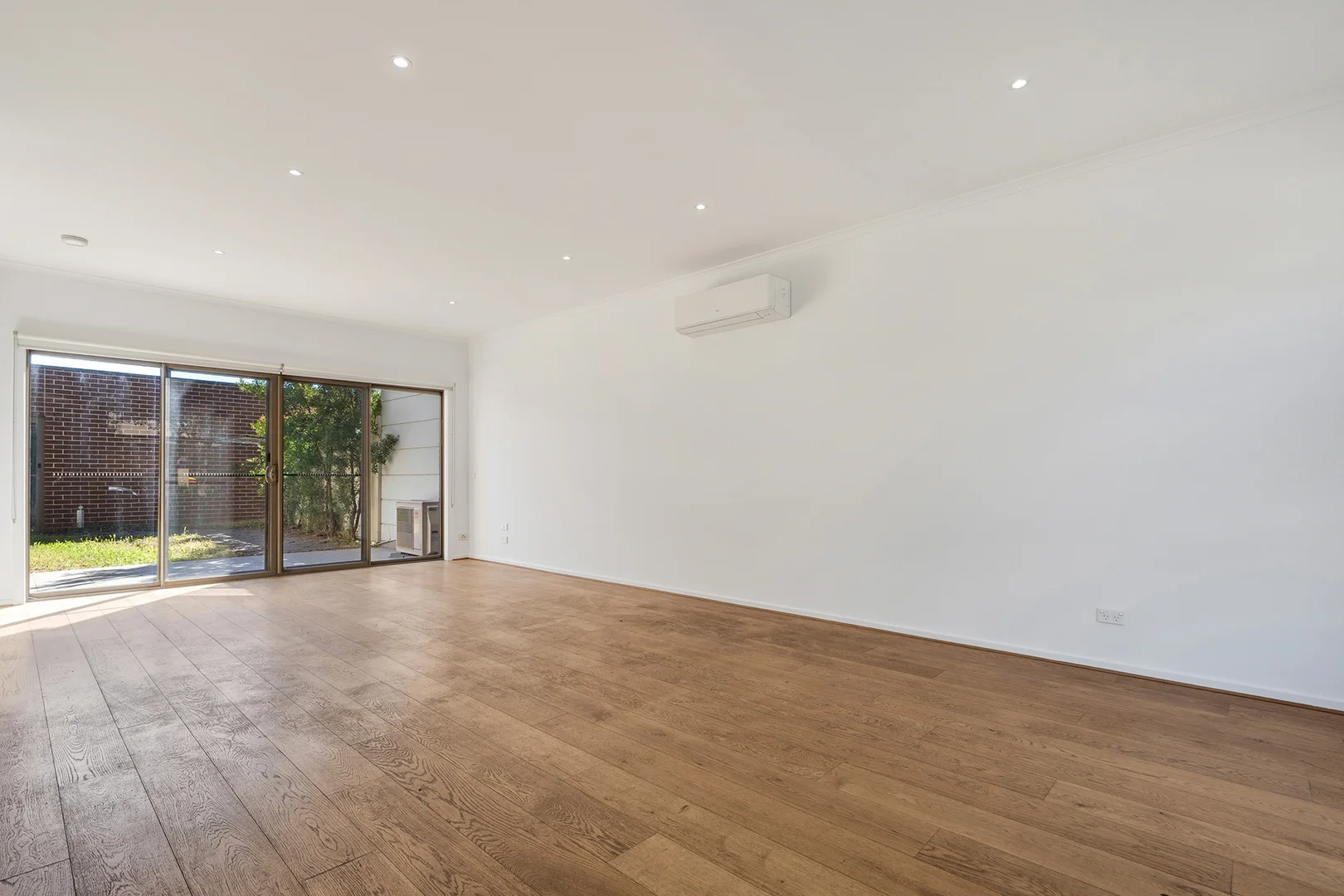 Additional image 4 of 62 Grattan Cove, Craigieburn VIC 3064